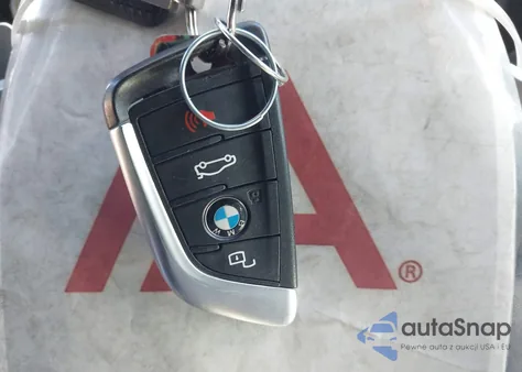 2021 BMW 330I z USA, uszkodzony, nr VIN 3MW5R1J00M8C15919